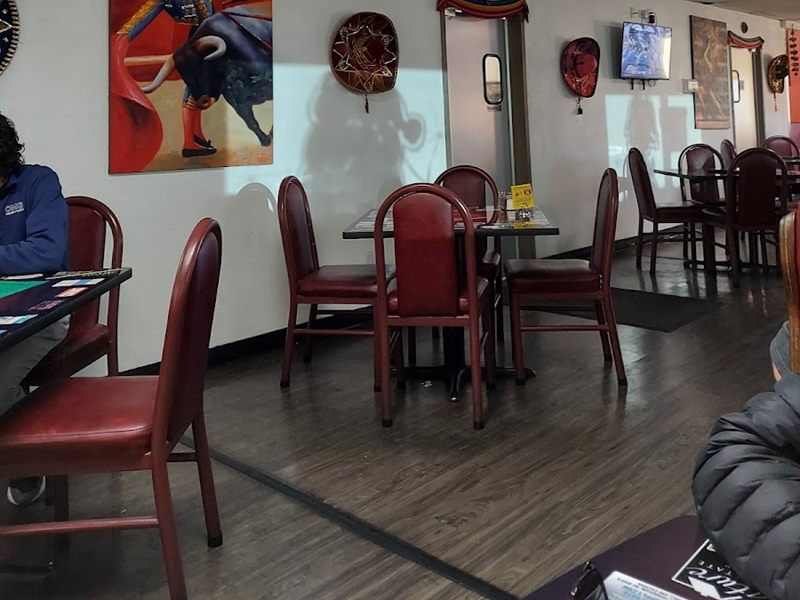El Torito Cafe interior